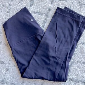 Lululemon crop legging size 6